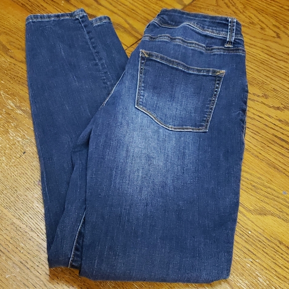 Maurices high rise skinny jeans, size S - Picture 6 of 7